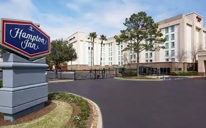 Hampton Near The Galleria