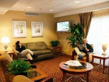 Hampton Near The Galleria Hotel 4*